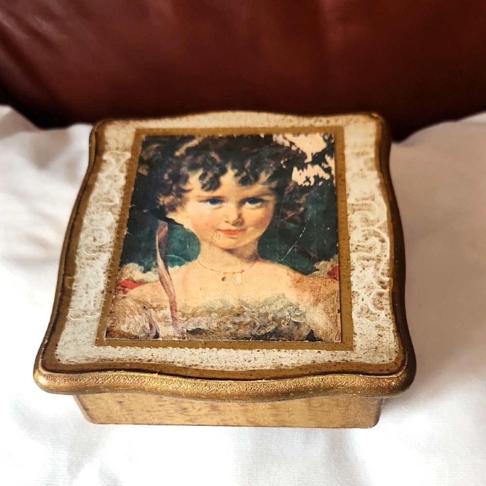 Vintage Decorative Gold Music Trinket Box with Portrait
